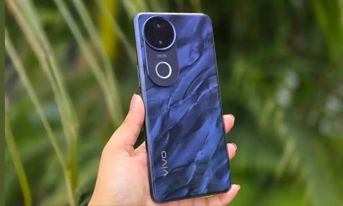Vivo V50e